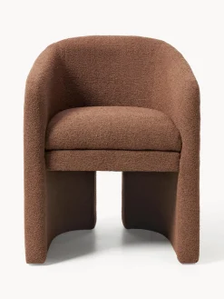 Sillón con reposabrazos en tejido bouclé Mairo
