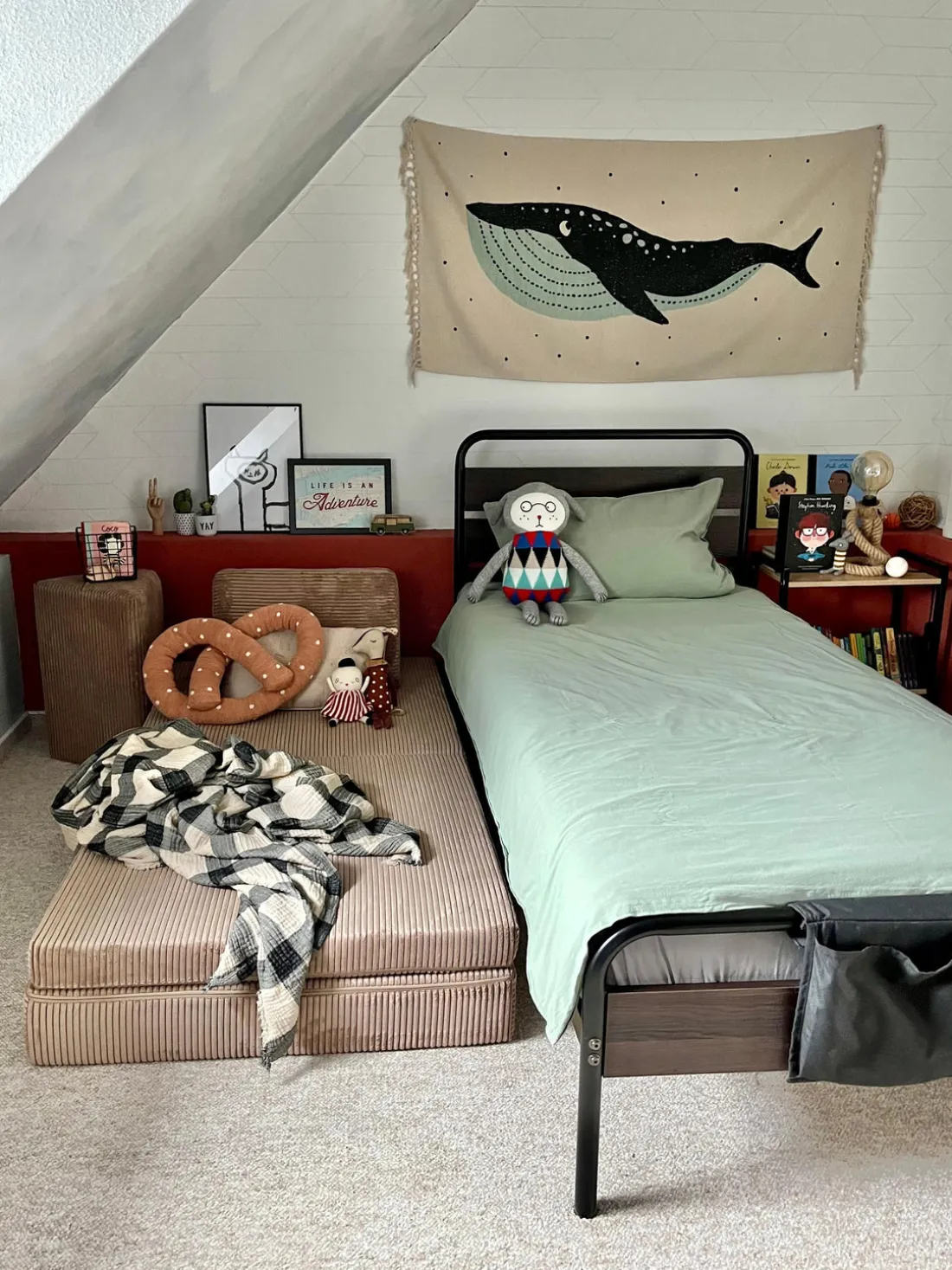 Sofá infantil modular artesanal de pana Mila