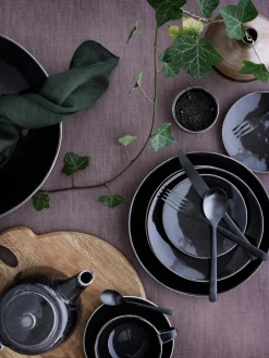 Taza con platito artesanal arteasanal Nordic Coal