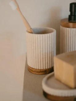 Vaso cepillo de dientes con madera Laura