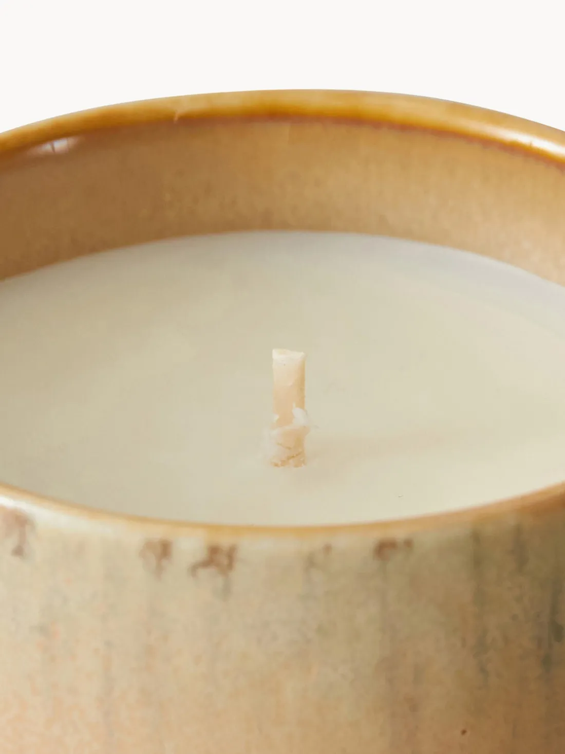 Vela perfumada artesanal 70's (menta, cedro y lirio de los valles)