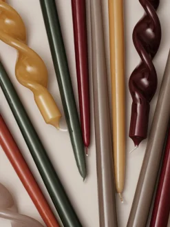 Velas cónicas artesanales Twist, 2 uds.