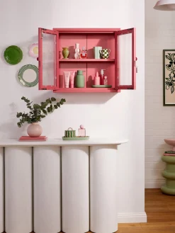 Vitrina de pared The Kit