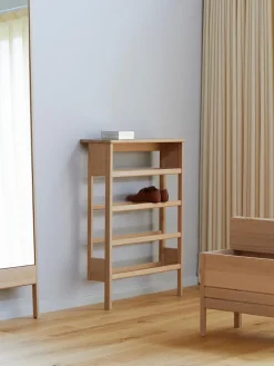 Zapatero de madera de roble A Line